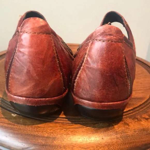 Aetrex Brown Leather Flats Topstitching EUC - Picture 5 of 16